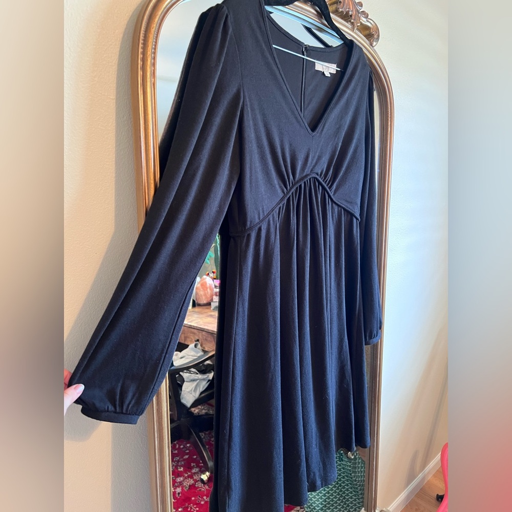 Loft Black Long Sleeve Dress V Neck A Line Size 6